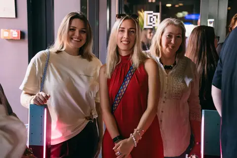 Фото с праздника 11-летия «Литнета», кадр 170 из 708